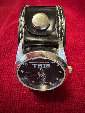 david & goliath Watch